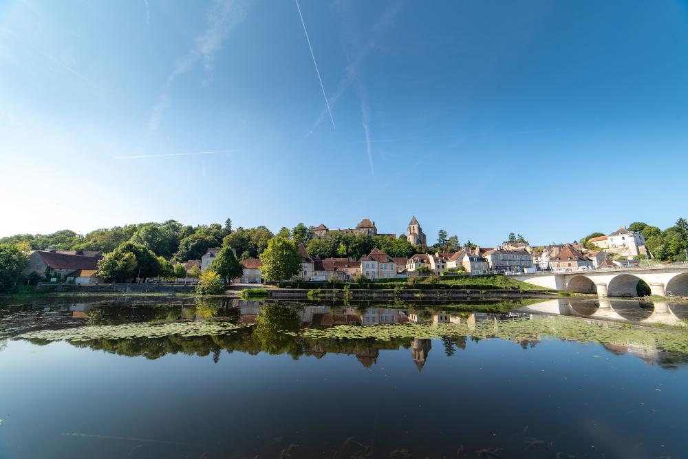 Boat trip on the Vienne river
