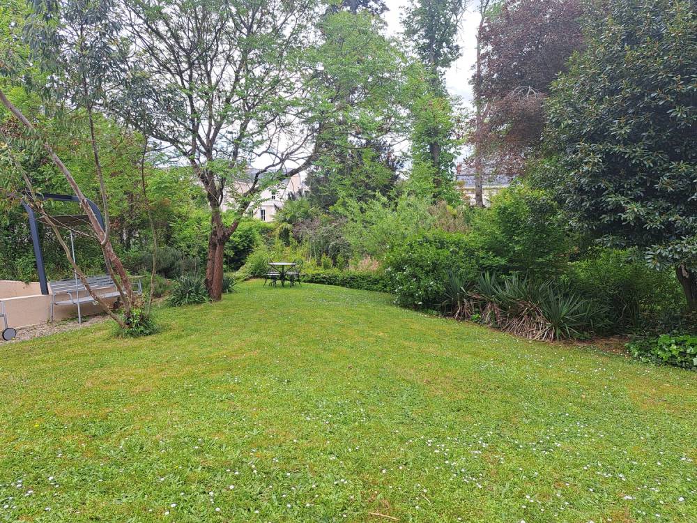 la-gourmandine-hotel-de-charme-parc (3)