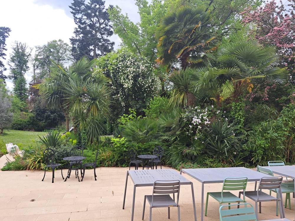 la-gourmandine-hotel-de-charme-parc (12)